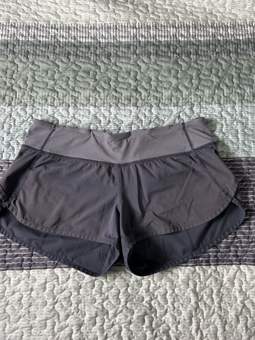 lululemon athletica speed up run shorts 2.5”